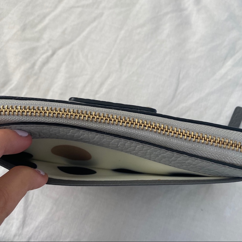 Kate Spade Wallet - Picture 3 of 6